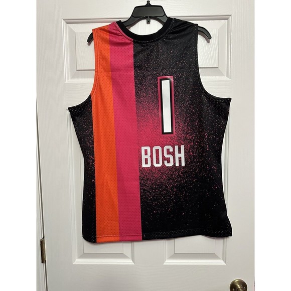 Mitchell & Ness Miami Heat Chris Bosh Swingman Jersey Size LARGE 2011-2012 NEW - Picture 2 of 3
